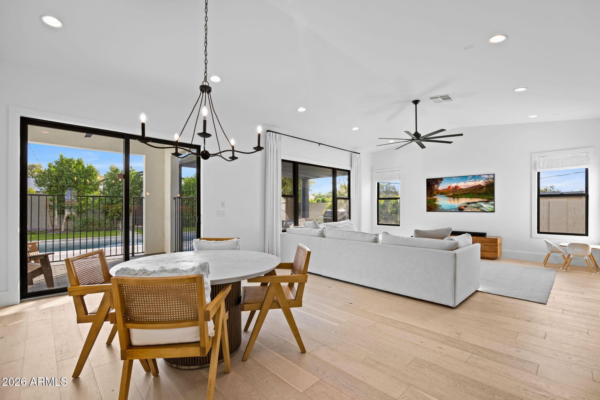  UNIT 1, Phoenix, AZ, 85018