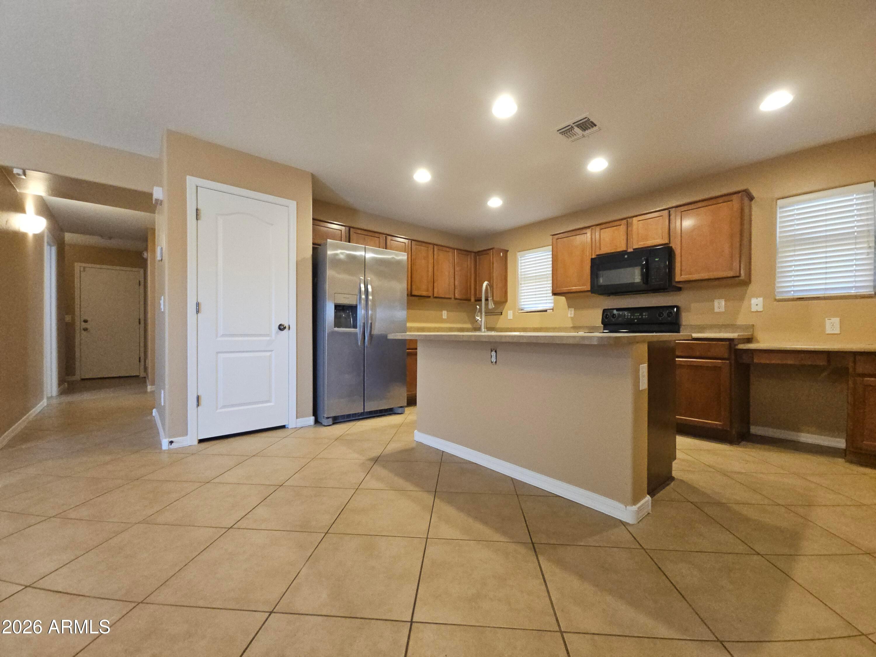 San Tan Valley, AZ, 85143