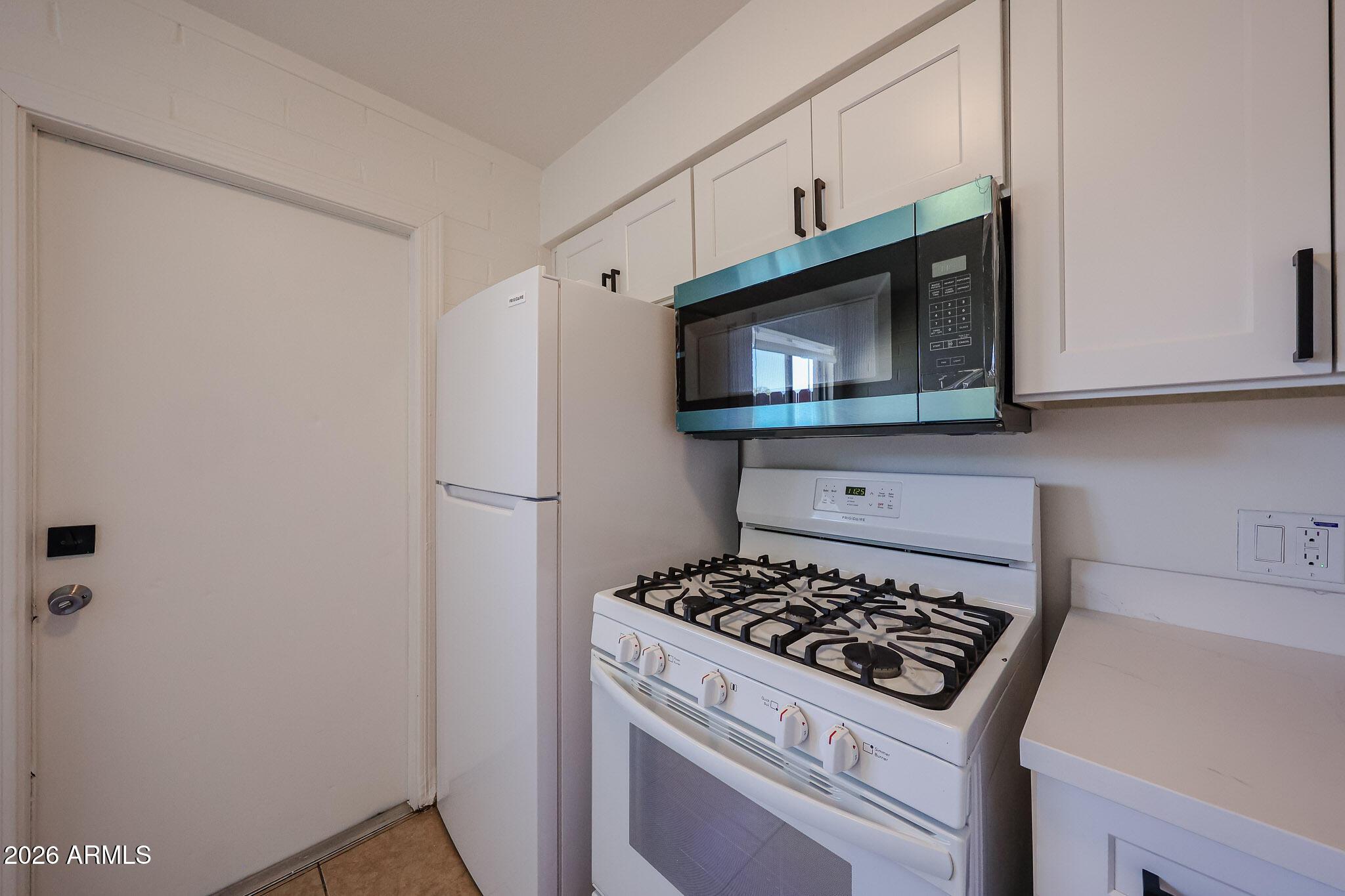  UNIT Apt 4, Scottsdale, AZ, 85251