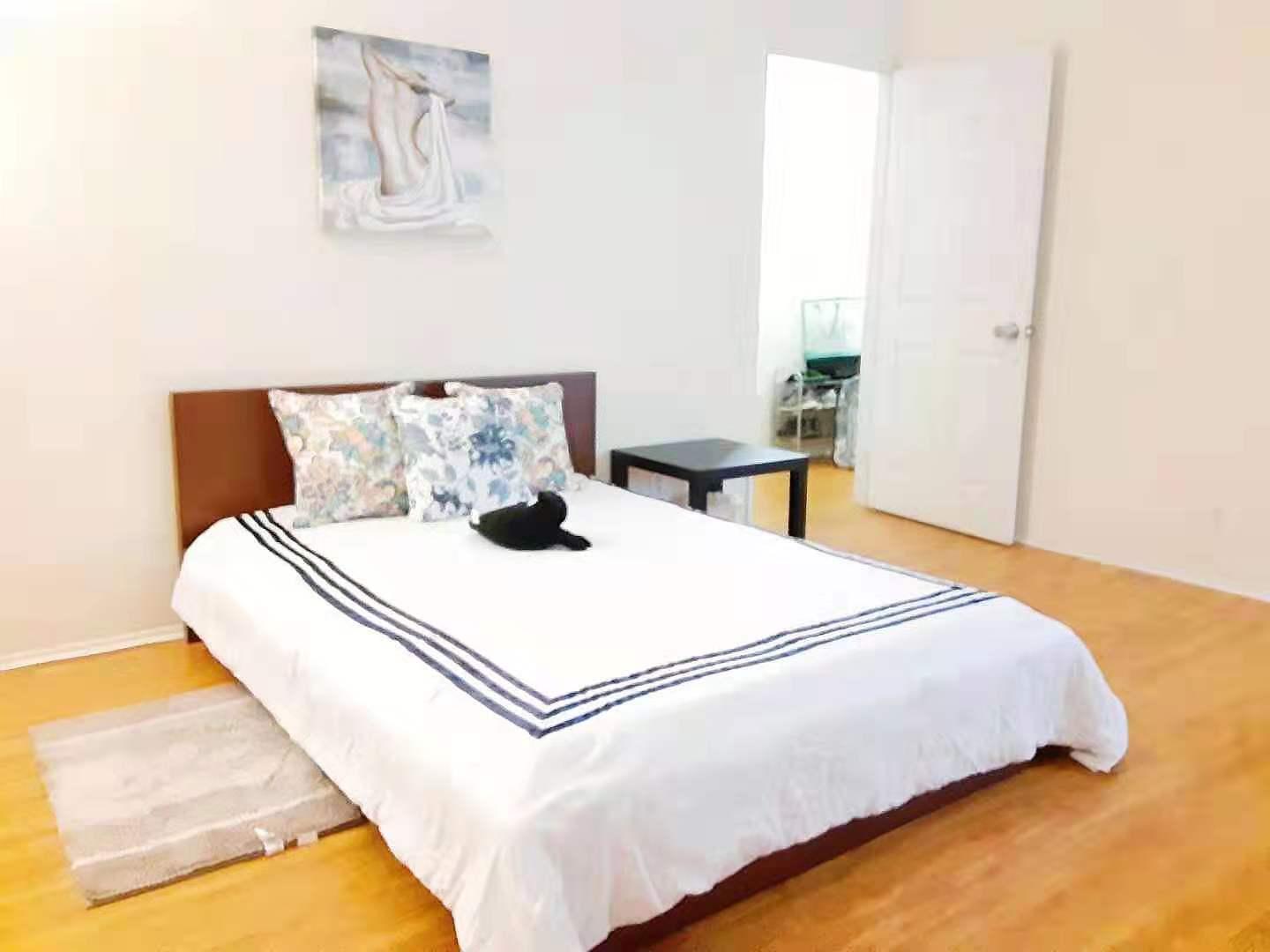 https://cdn.rentalbeast.com/listings/BUILDIUM-14105636-1.jpg.rbm