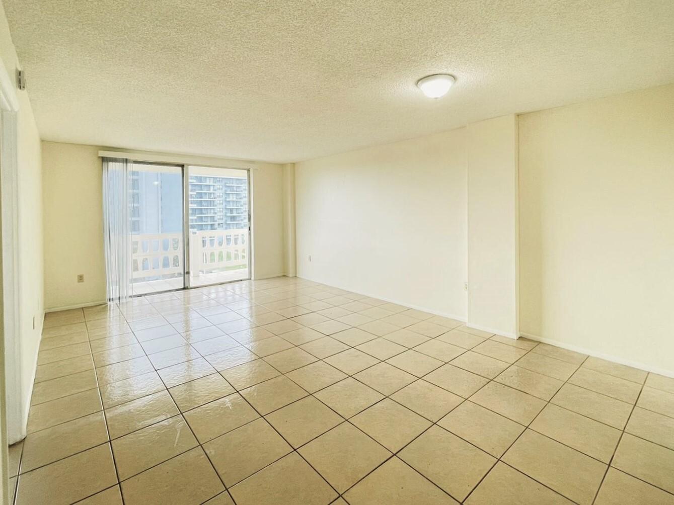 https://cdn.rentalbeast.com/listings/BUILDIUM-14117456-0.jpg.rbm