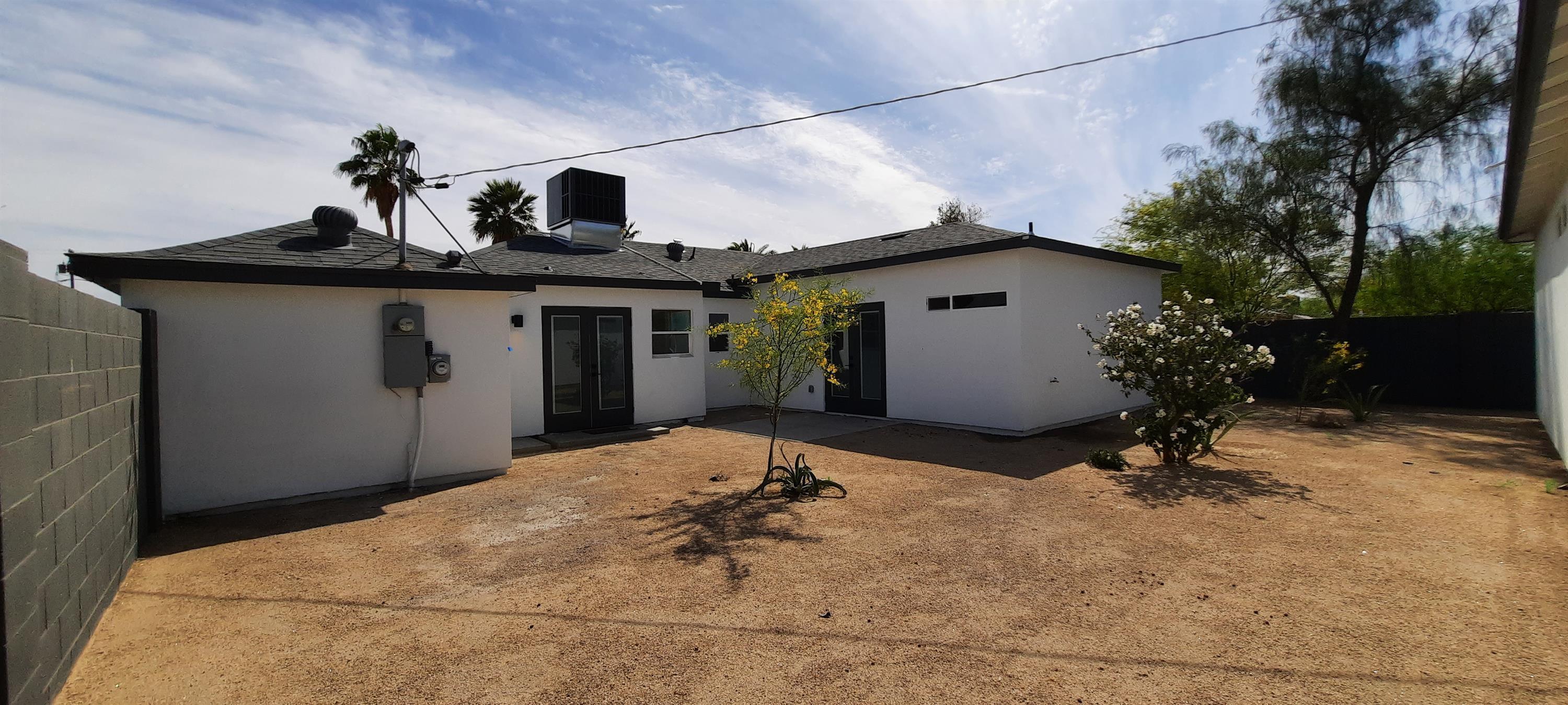 https://cdn.rentalbeast.com/listings/BUILDIUM-15153031-1.jpg.rbm