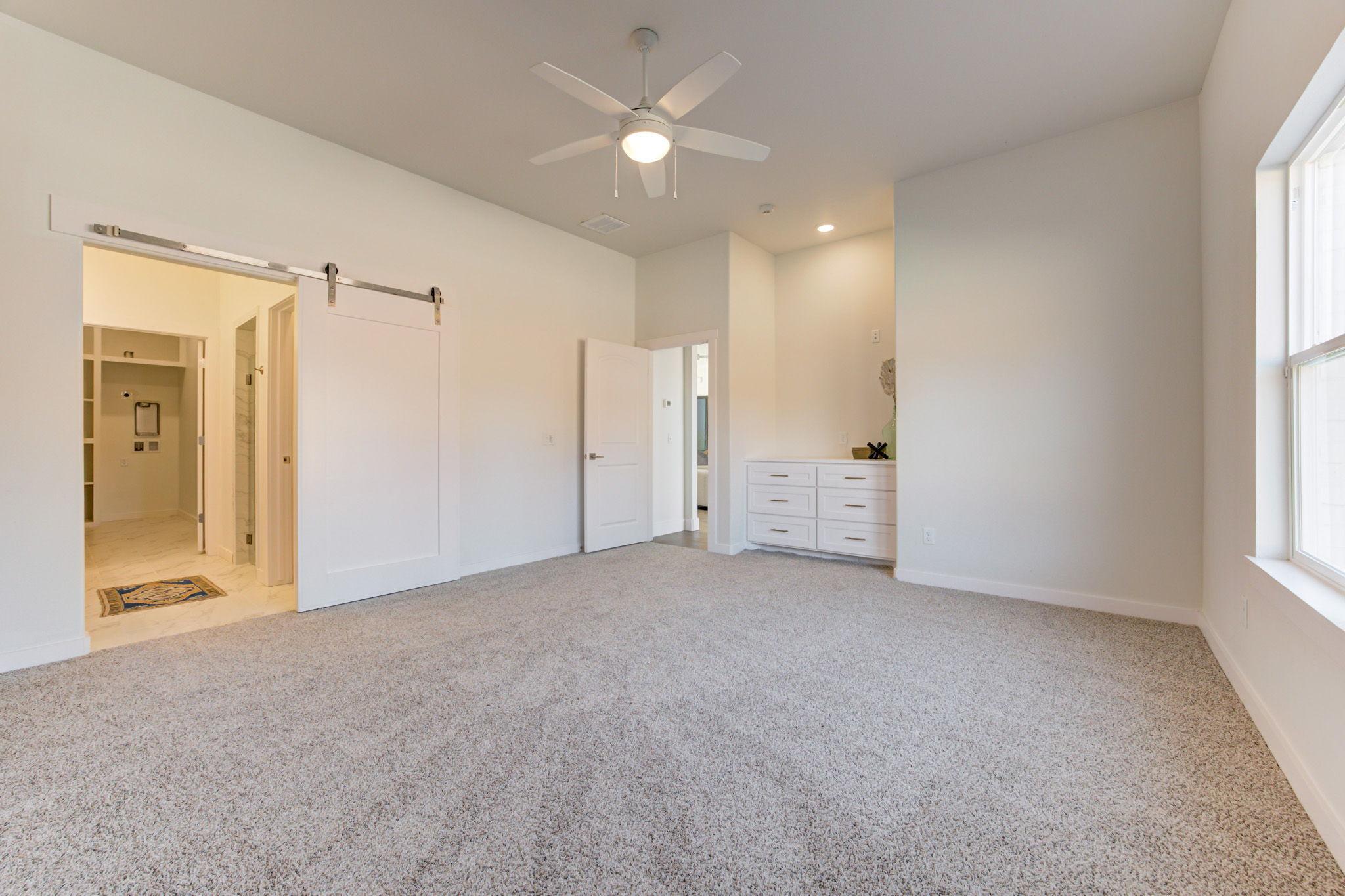 https://cdn.rentalbeast.com/listings/BUILDIUM-15792151-1.jpg.rbm
