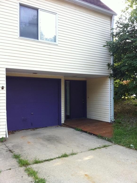 802 West Springfield Avenue - A #A - 1,440USD / month