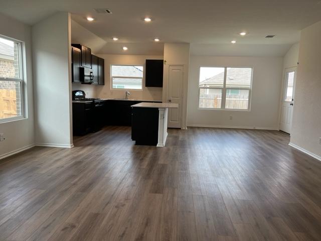 https://cdn.rentalbeast.com/listings/BUILDIUM-16577326-3.jpg.rbm