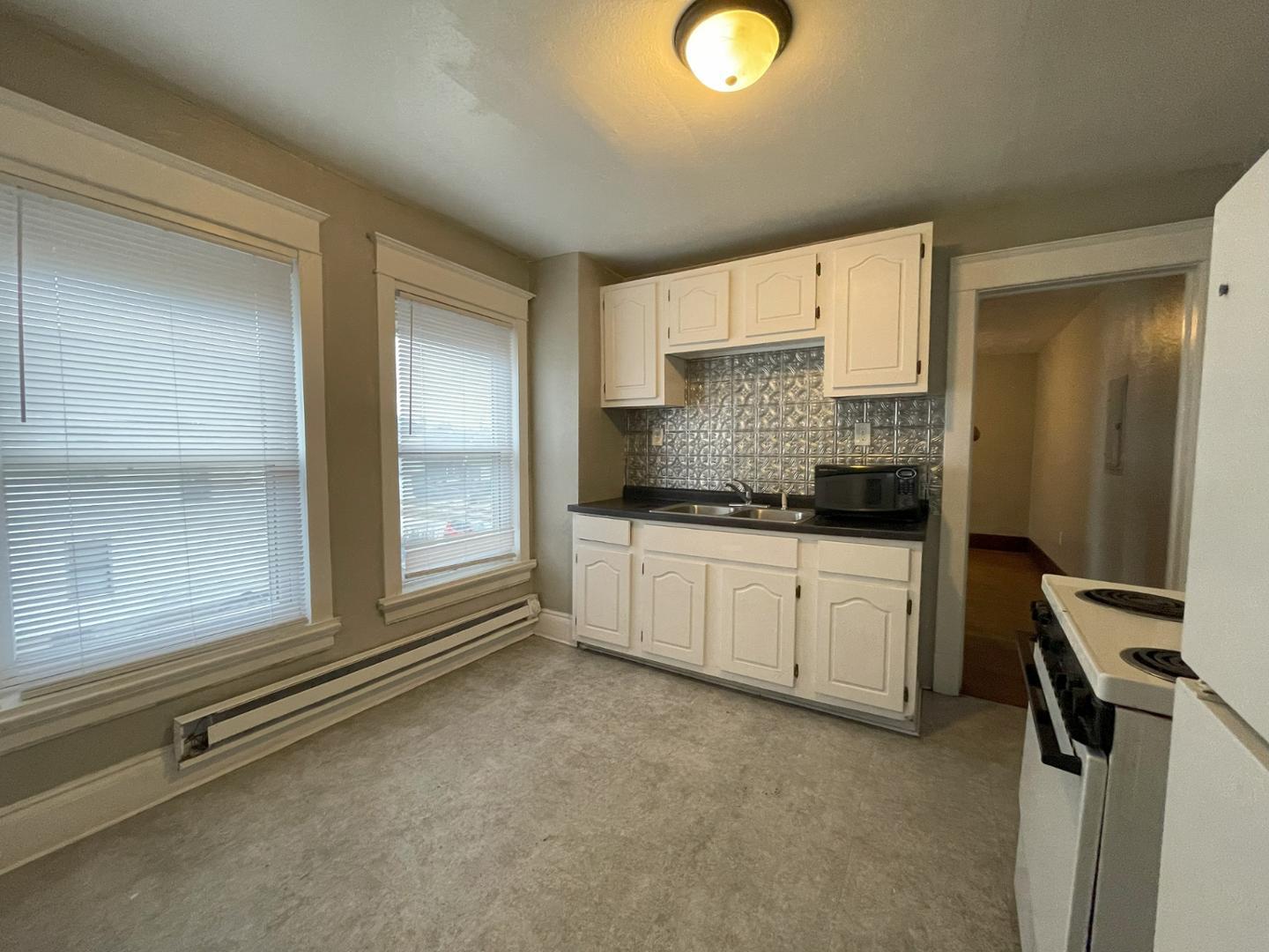 Image 17 For 537 Potter Street