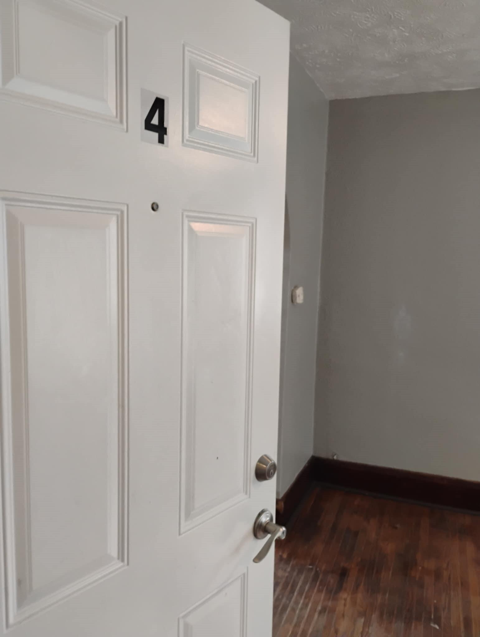 Image 4 For 537 Potter Street