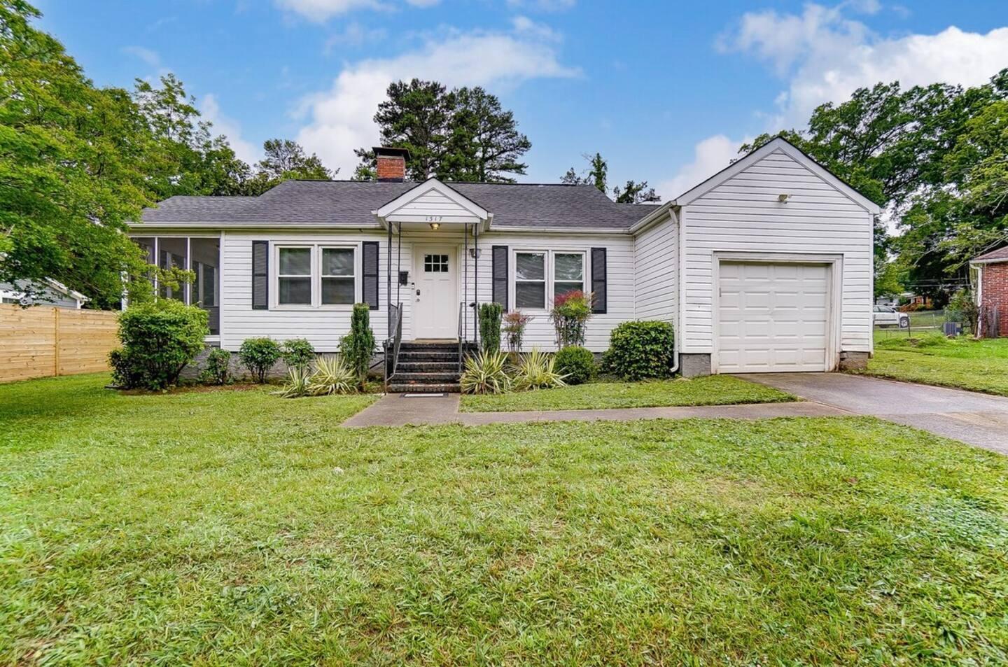 https://cdn.rentalbeast.com/listings/BUILDIUM-16842452-0.jpg.rbm