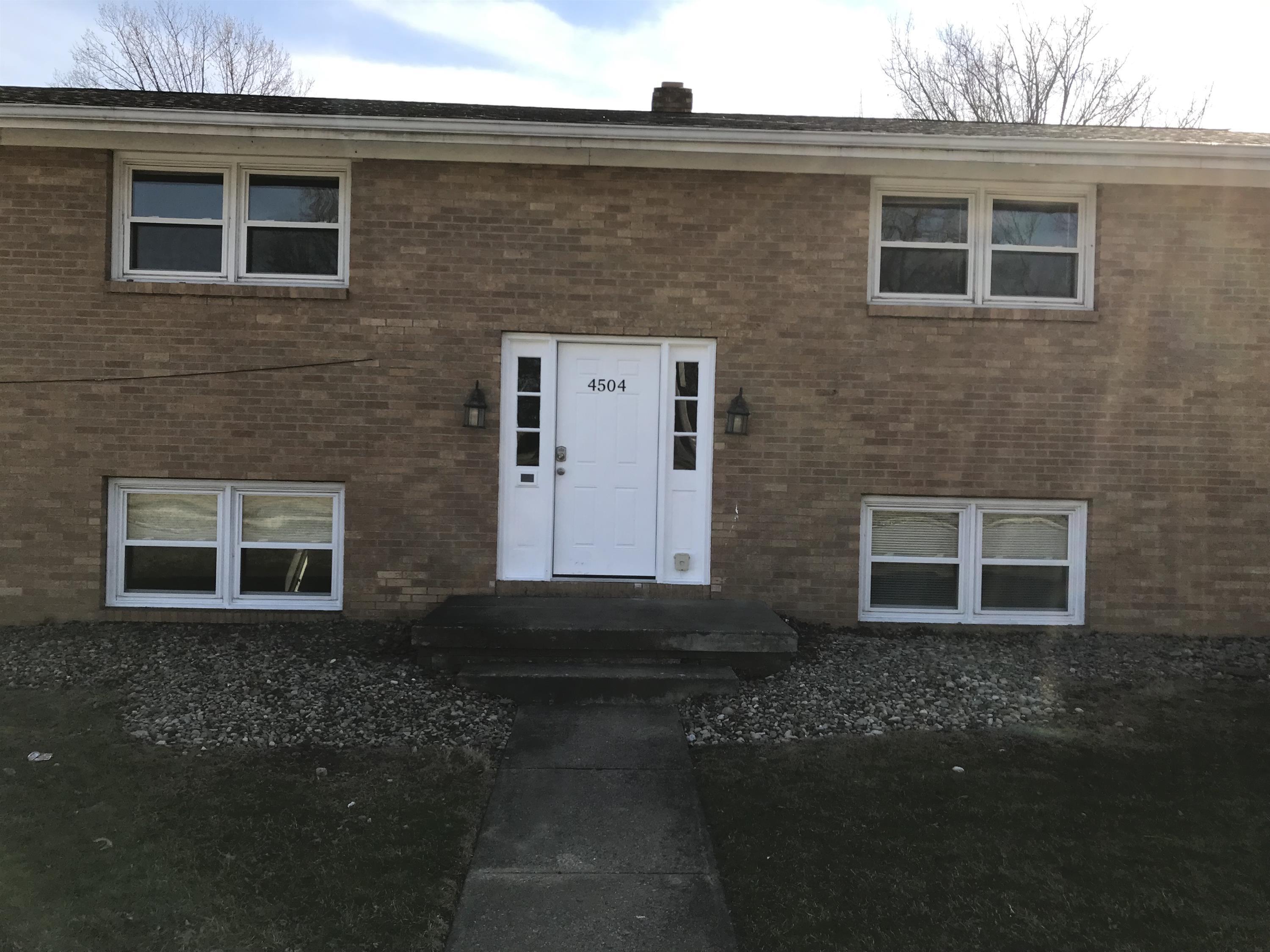 https://cdn.rentalbeast.com/listings/BUILDIUM-17101797-0.jpg.rbm