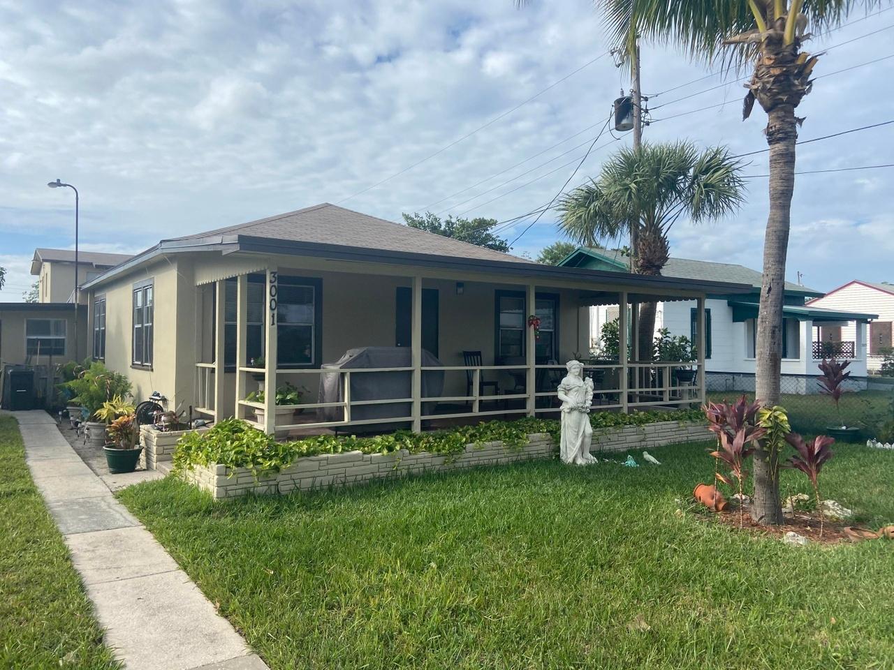 https://cdn.rentalbeast.com/listings/BUILDIUM-17166799-0.jpg.rbm