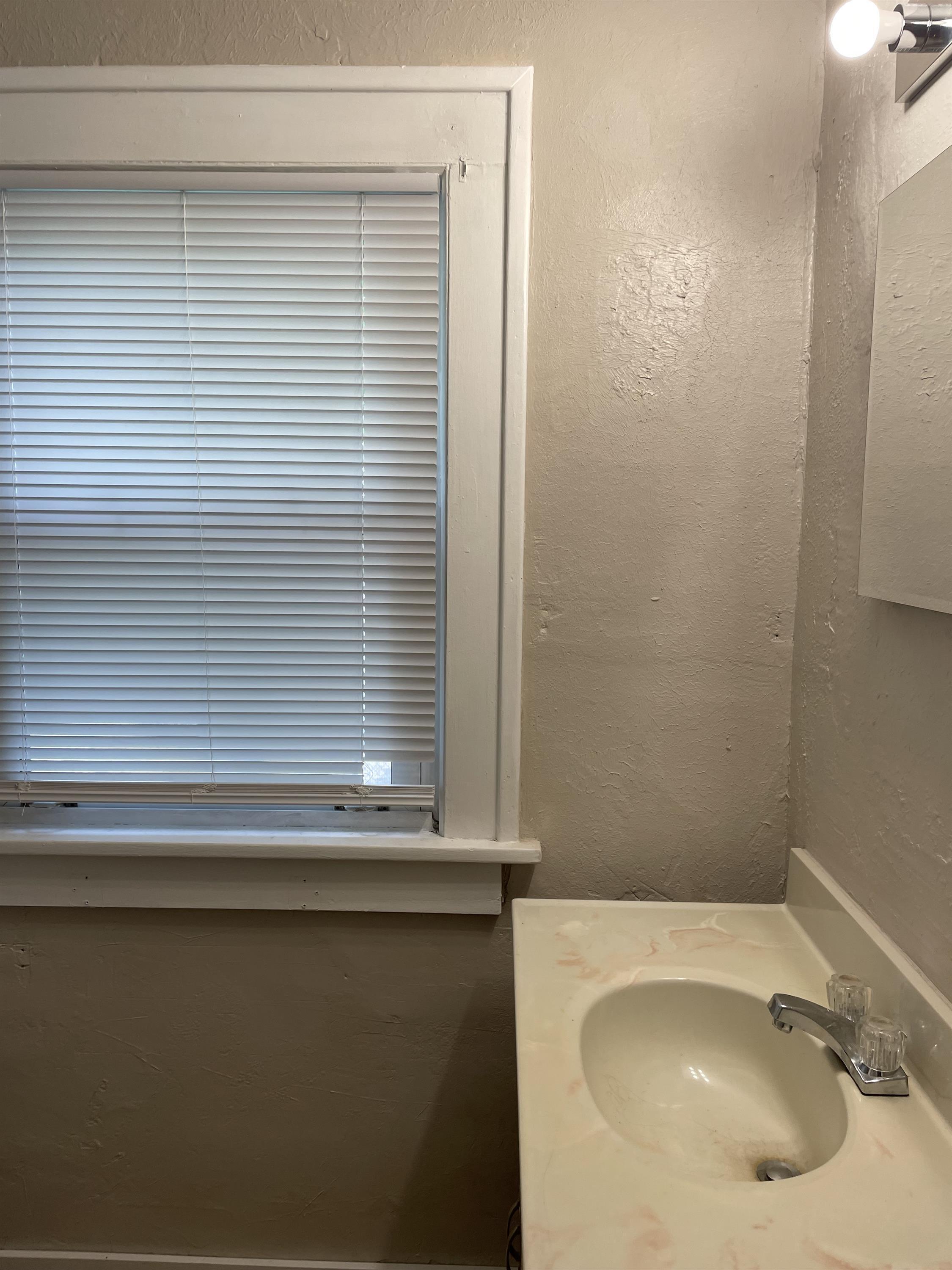 https://cdn.rentalbeast.com/listings/BUILDIUM-17168206-1.jpg.rbm