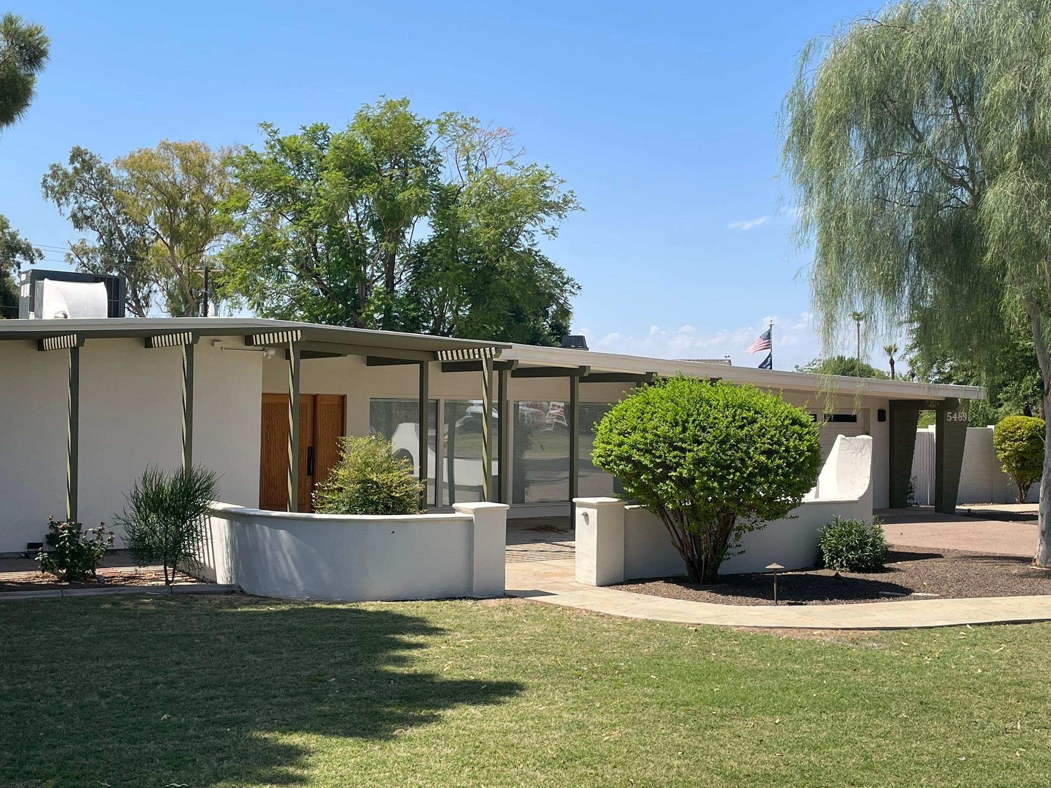 5469 E Lafayette Blvd, Phoenix, AZ - 8,450 USD/ month