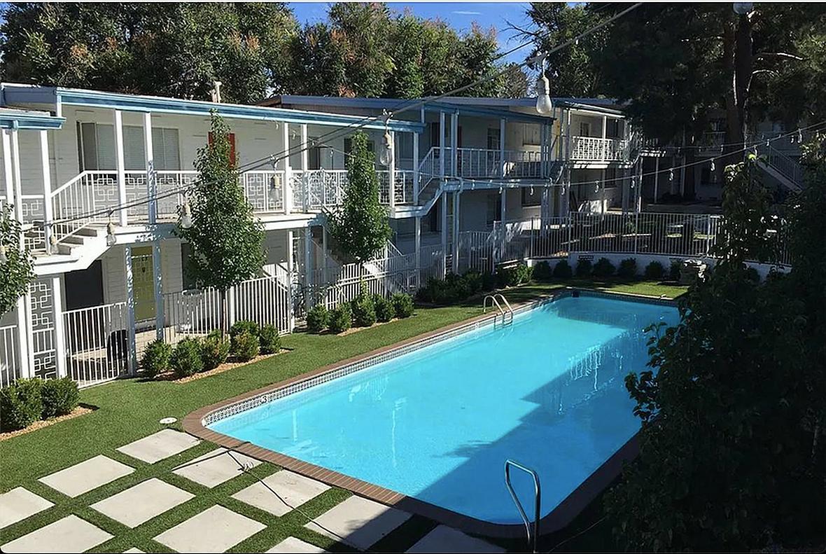 https://cdn.rentalbeast.com/listings/Entrata-100012847-210-2.jpg.rbm