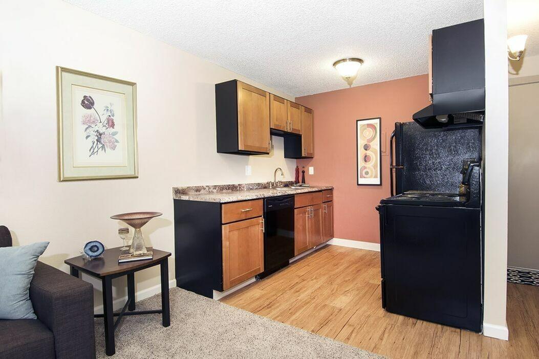 https://cdn.rentalbeast.com/listings/Entrata-100046578-C-C301-3.jpg.rbm
