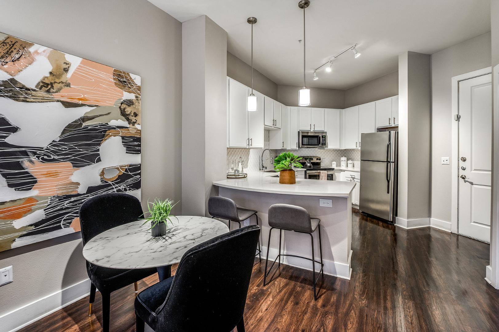 https://cdn.rentalbeast.com/listings/Entrata-100063073-1313-2.jpg.rbm