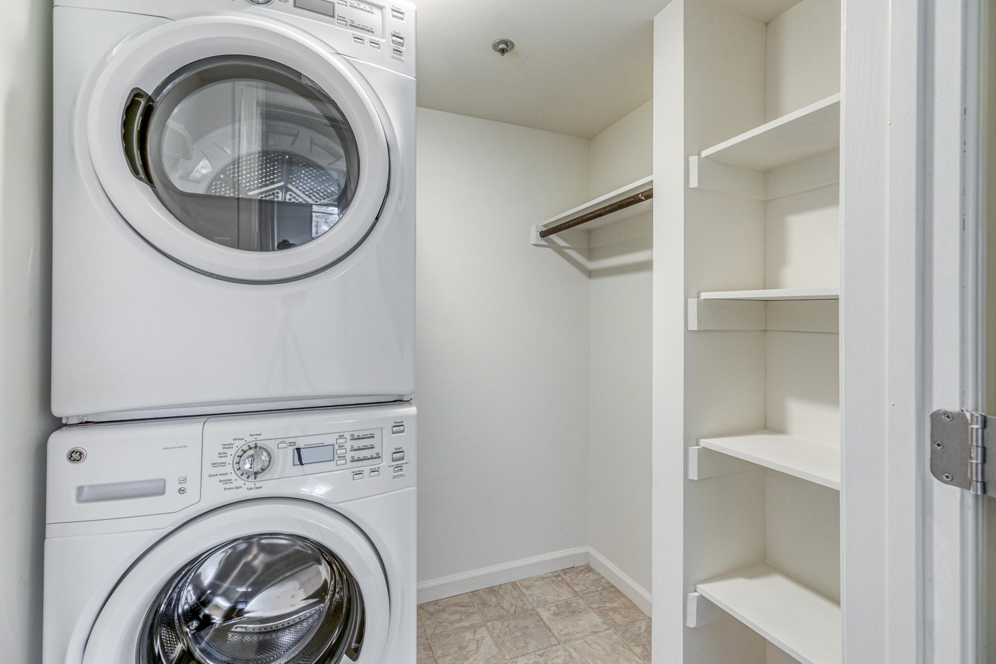 https://cdn.rentalbeast.com/listings/Entrata-194877-P834-203-2.jpg.rbm