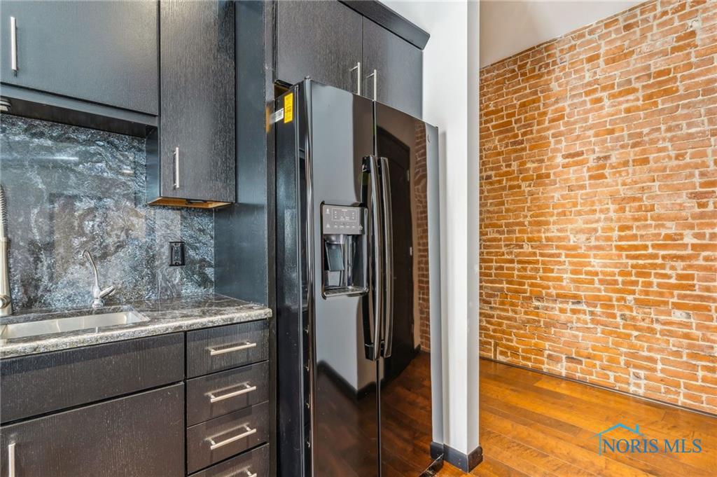 Image 19 For 235 Main Street