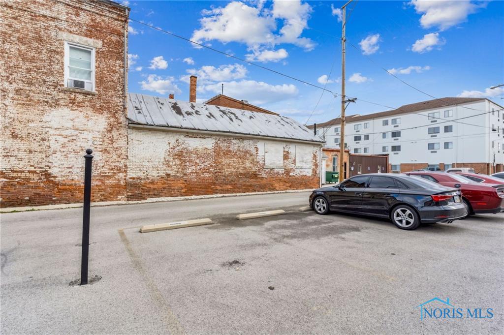 Image 35 For 235 Main Street