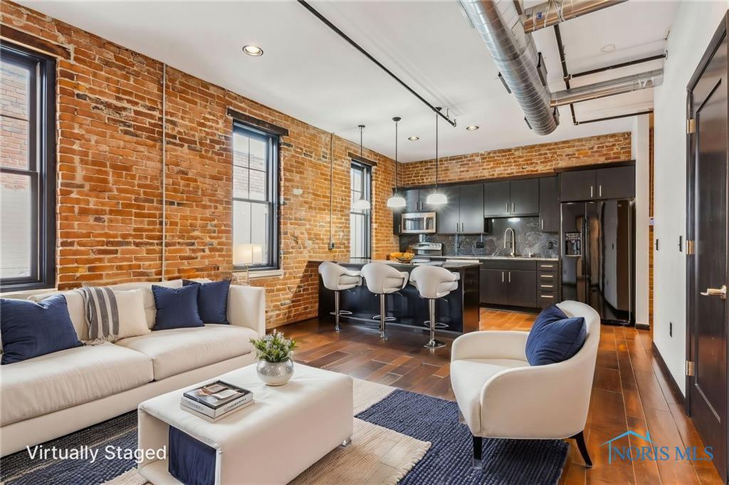 Image 37 For 235 Main Street