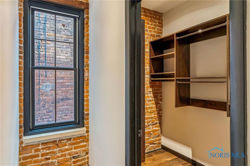 Image 31 For 235 Main Street