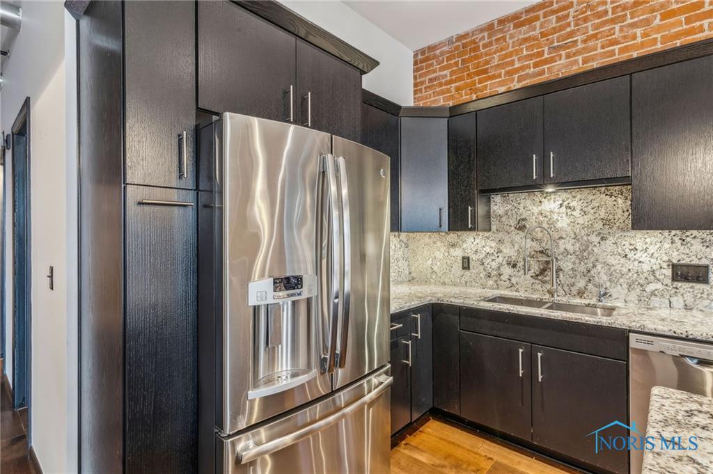 Image 7 For 235 Main Street