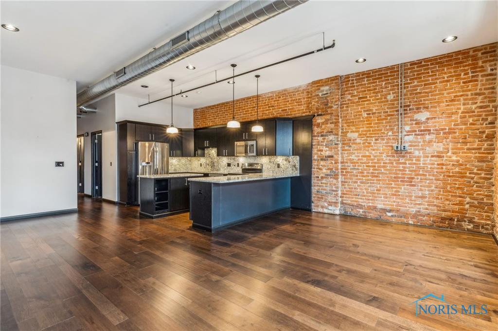 Image 9 For 235 Main Street