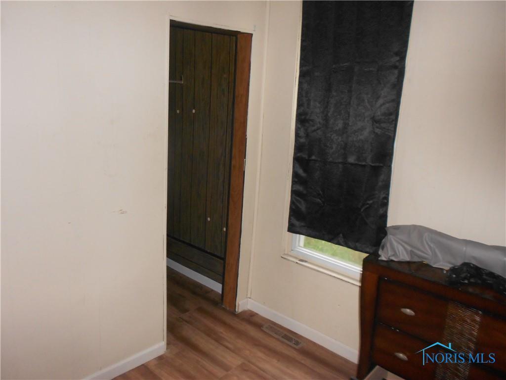 Image 6 For 678 Congress Street