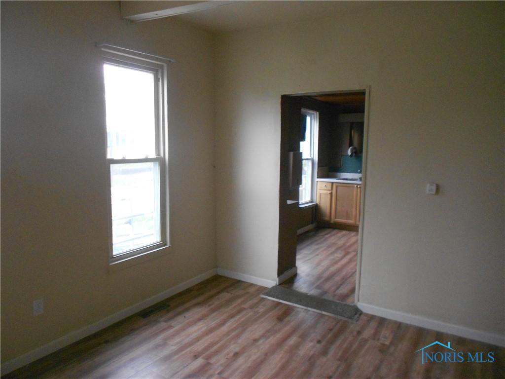 Image 8 For 678 Congress Street