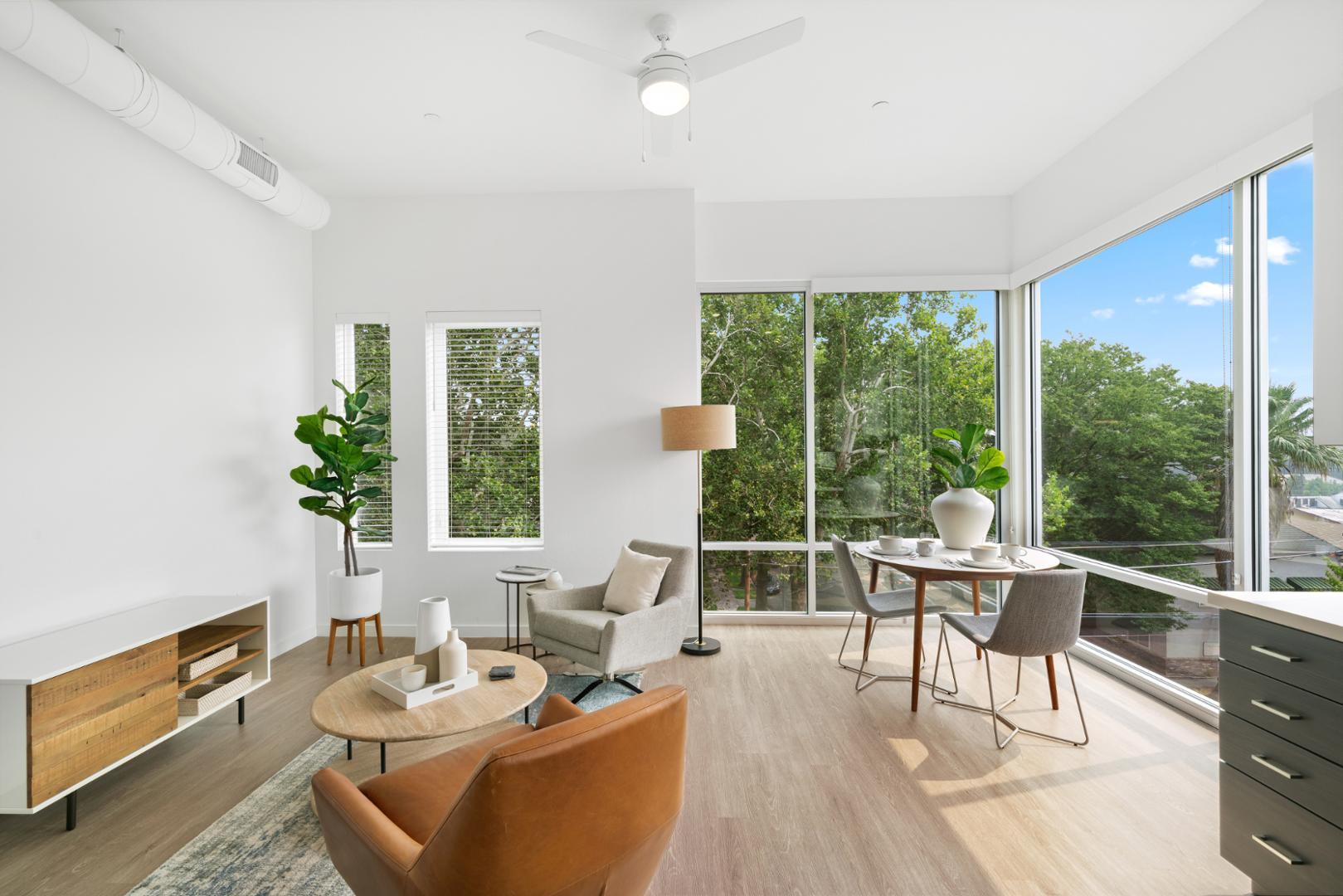 https://cdn.rentalbeast.com/listings/RCILS-3555429-302-1.jpg.rbm