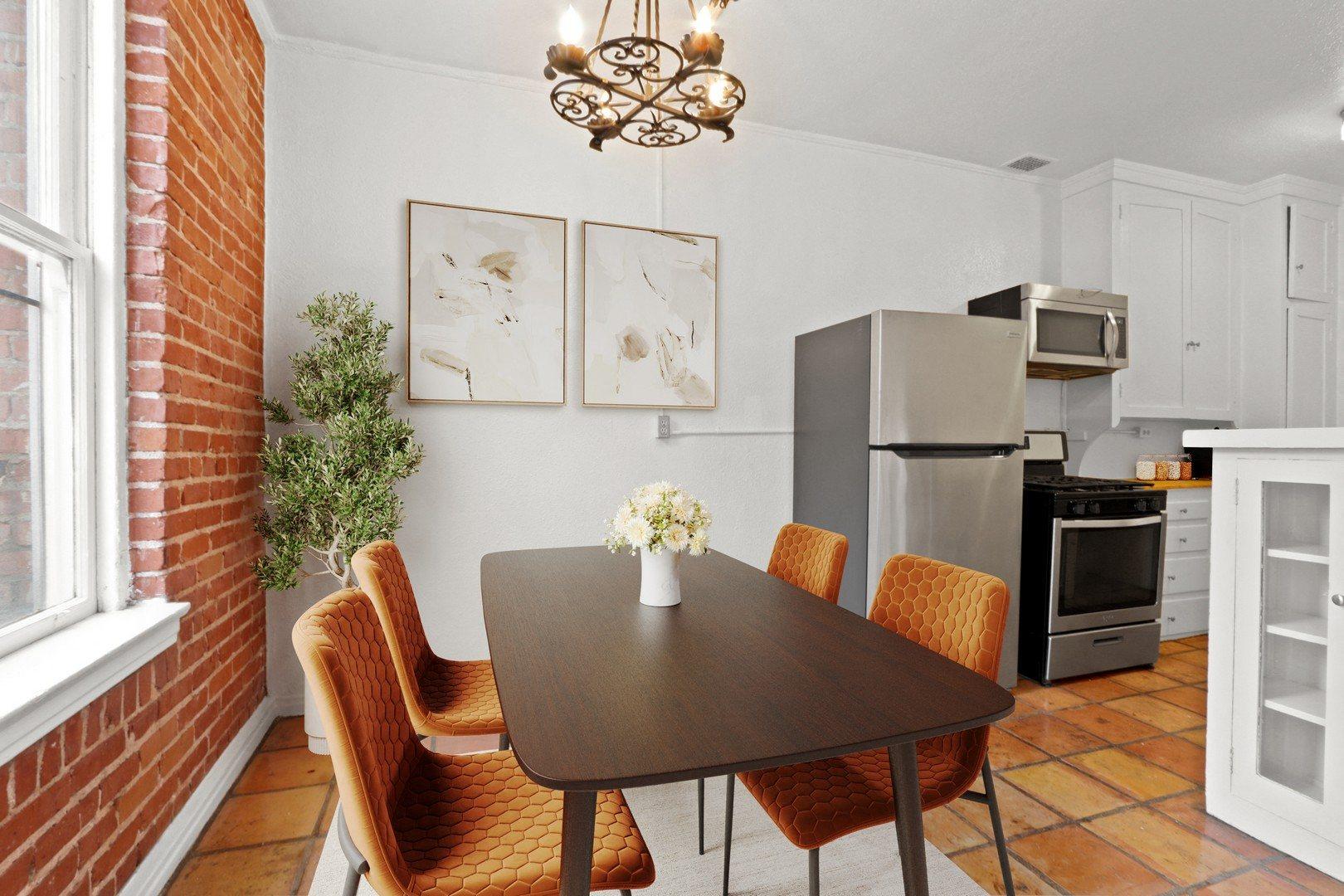 https://cdn.rentalbeast.com/listings/RCILS-5195847-412-1.jpg.rbm