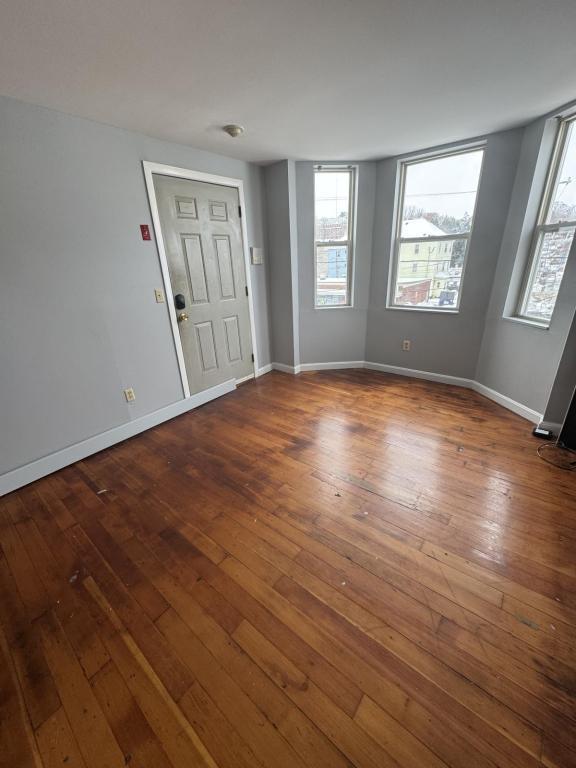 https://cdn.rentalbeast.com/listings/RENTEC-RENTEC59548384-0.jpg.rbm