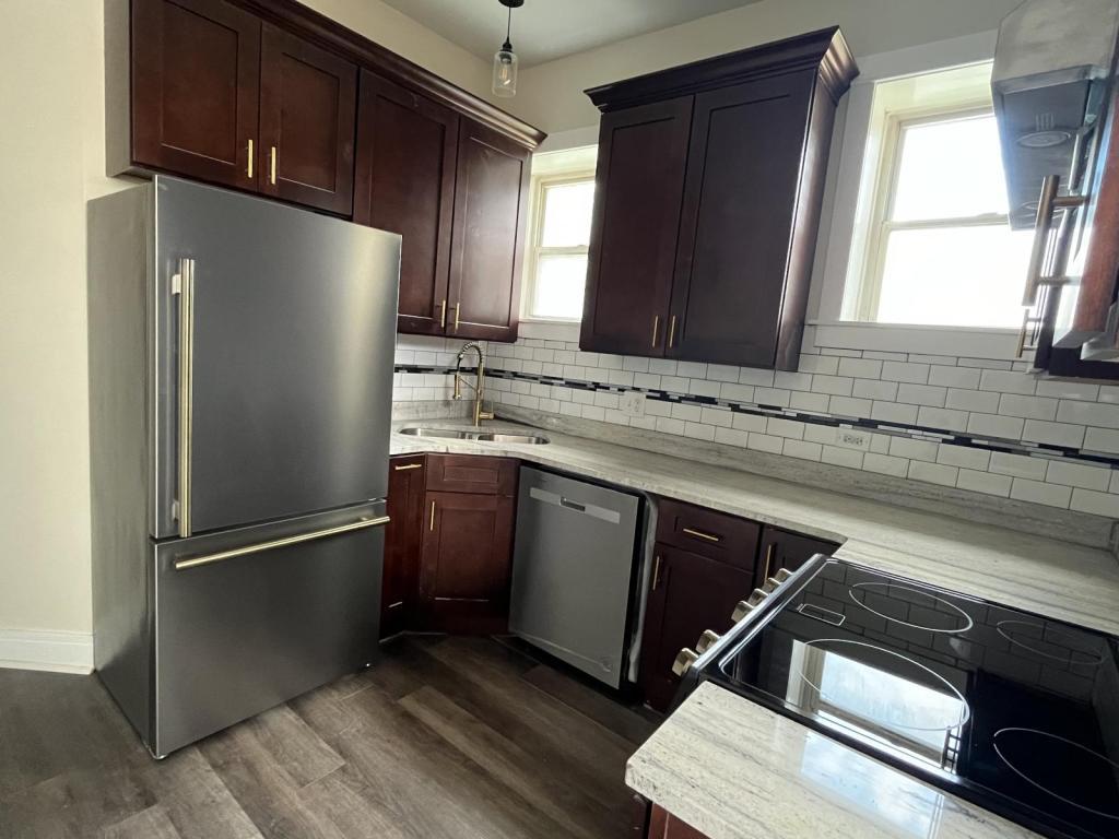 https://cdn.rentalbeast.com/listings/RENTEC-RENTEC59607142-3.jpg.rbm