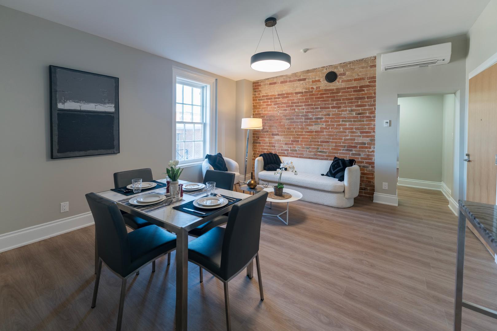 https://cdn.rentalbeast.com/listings/RHENTI-1-66554597296d2d002eef8d55-2.jpg.rbm