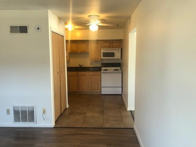 https://cdn.rentalbeast.com/listings/RPG-SF-10504030-3.jpg.rbm