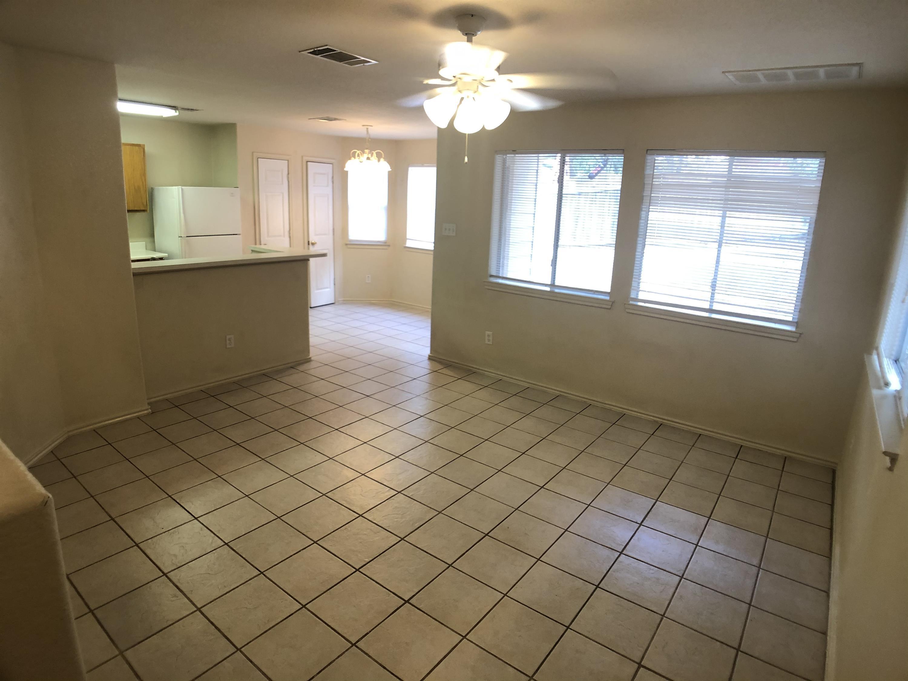 https://cdn.rentalbeast.com/listings/RPG-SF-10715069-1.jpg.rbm