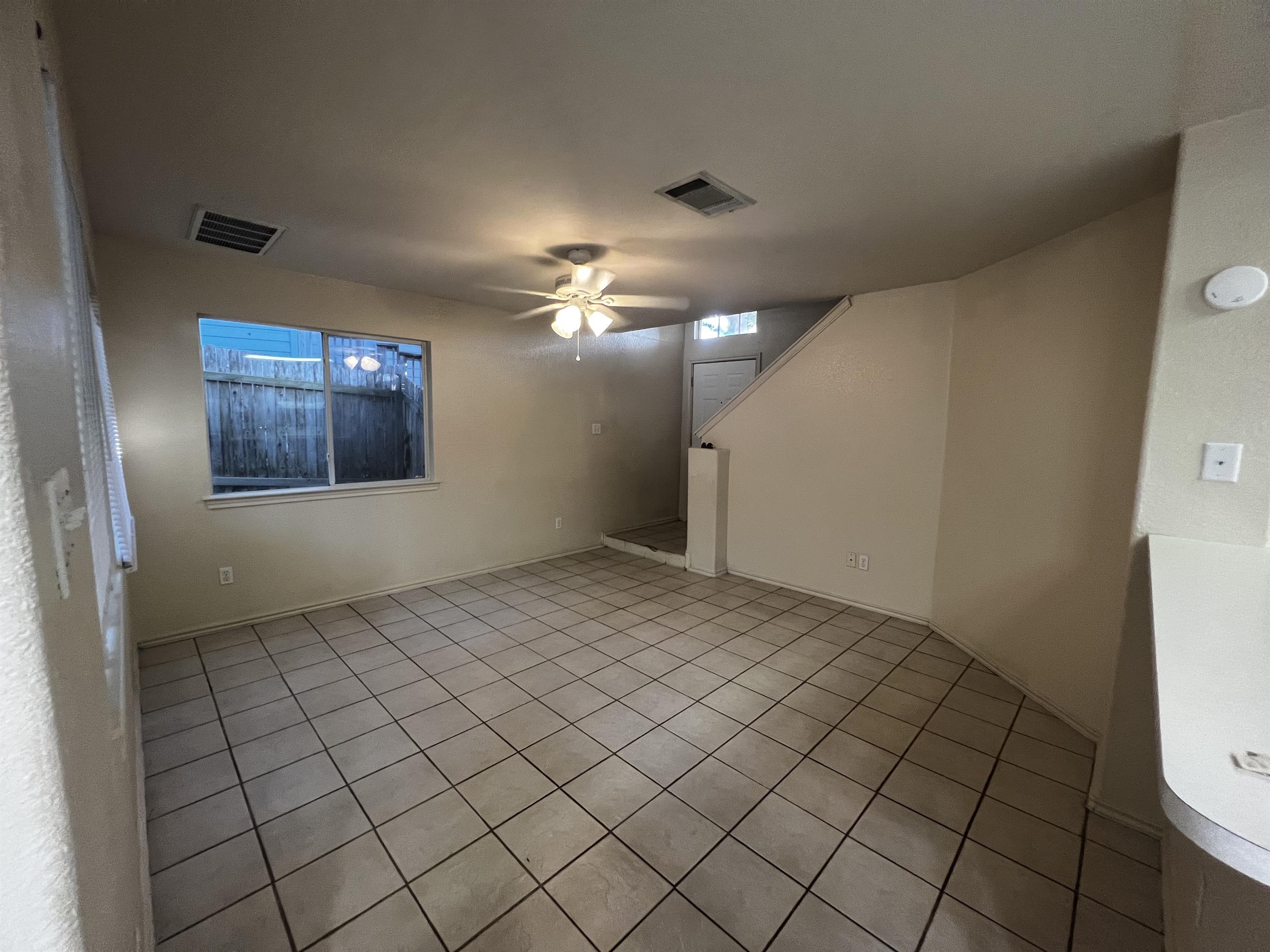 https://cdn.rentalbeast.com/listings/RPG-SF-10715069-2.jpg.rbm