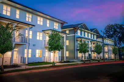 127 Mayson Avenue Northeast #A - 2,200USD / month