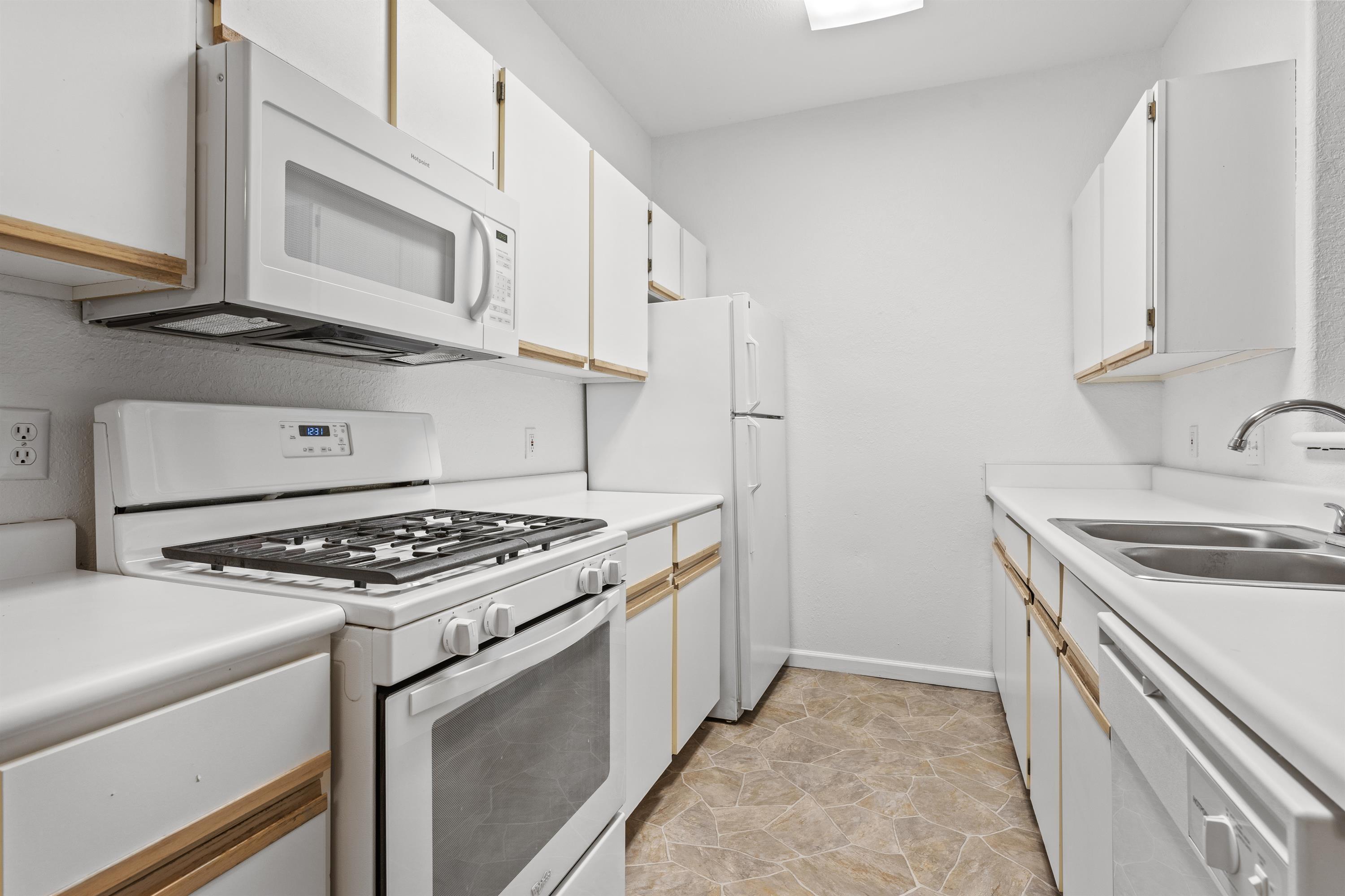 https://cdn.rentalbeast.com/listings/RPG-SF-11031556-0.jpg.rbm