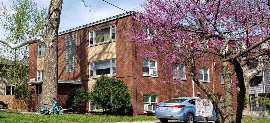 606 South Prairie Street #1 - 760USD / month