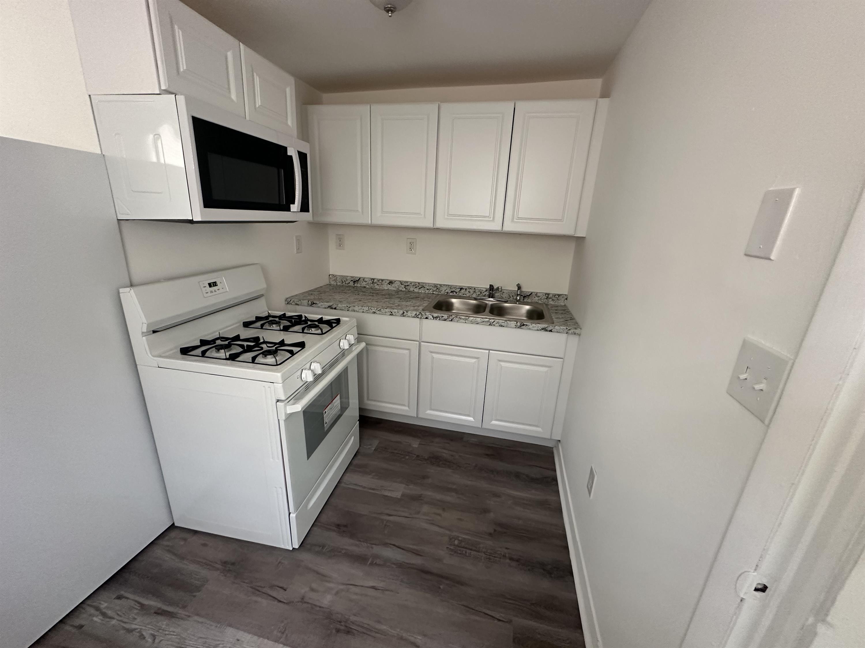 https://cdn.rentalbeast.com/listings/RPG-SF-11241187-1.jpg.rbm