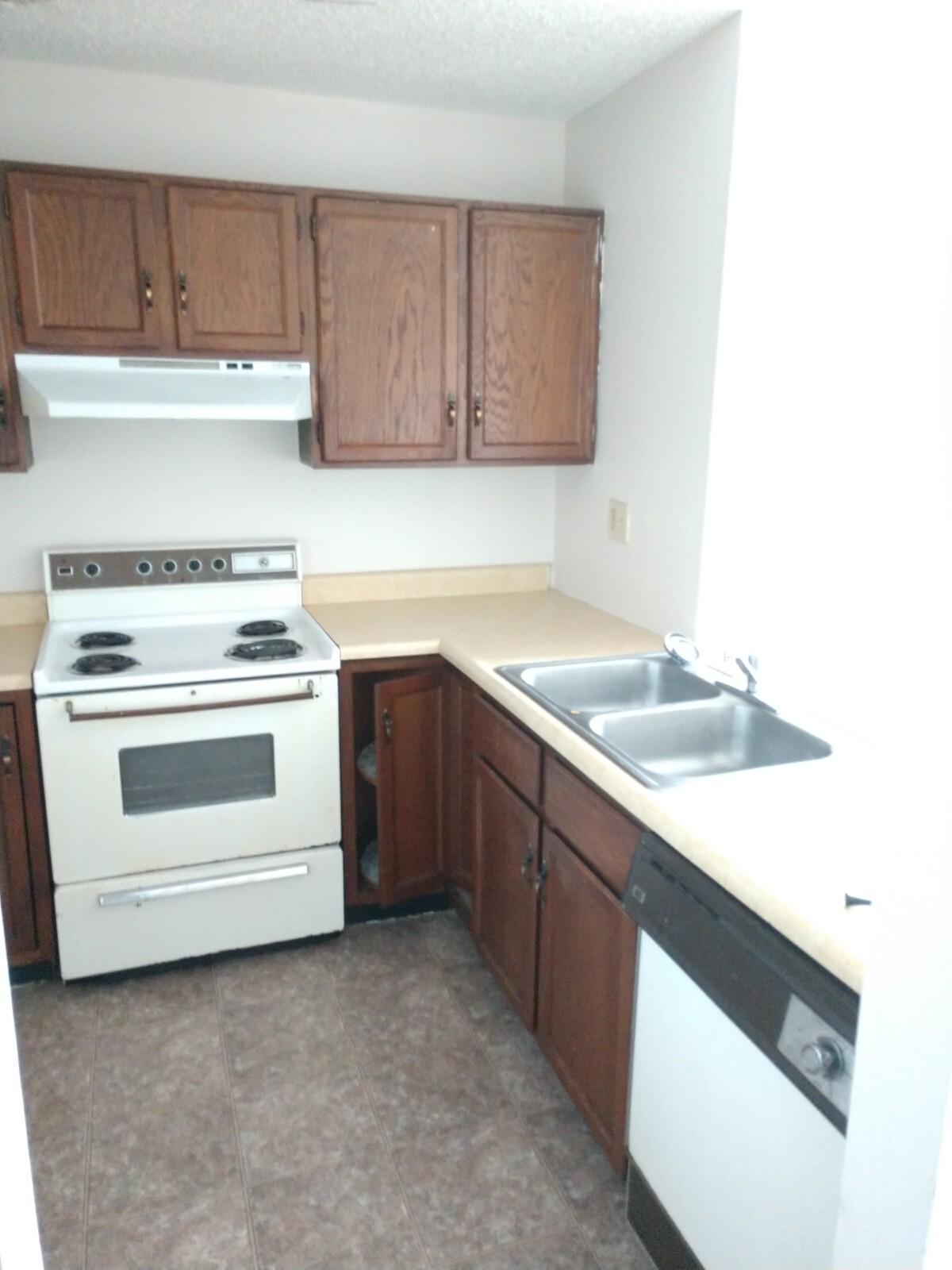 https://cdn.rentalbeast.com/listings/RPG-SF-11345426-1.jpg.rbm