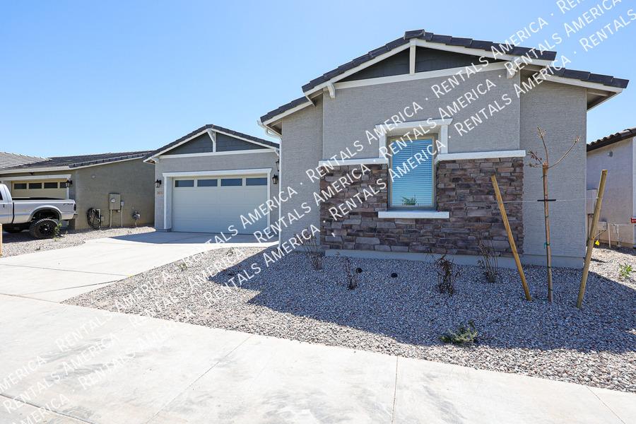 https://cdn.rentalbeast.com/listings/SHOWMOJO-0417de40b7-2.jpg.rbm