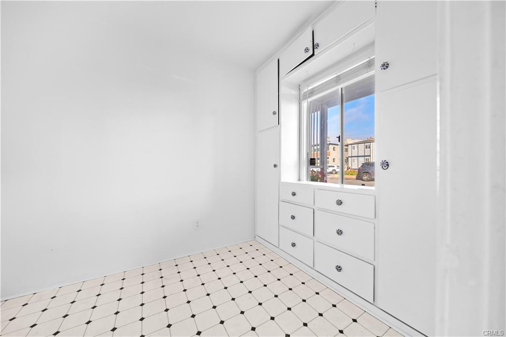 https://cdn.rentalbeast.com/listings/SHOWMOJO-04a3a080ab-2.jpg.rbm