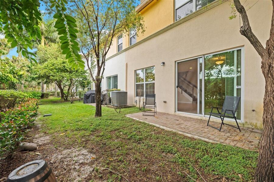 5213 Sw 78th Terrace #5213 - 3,390USD / month