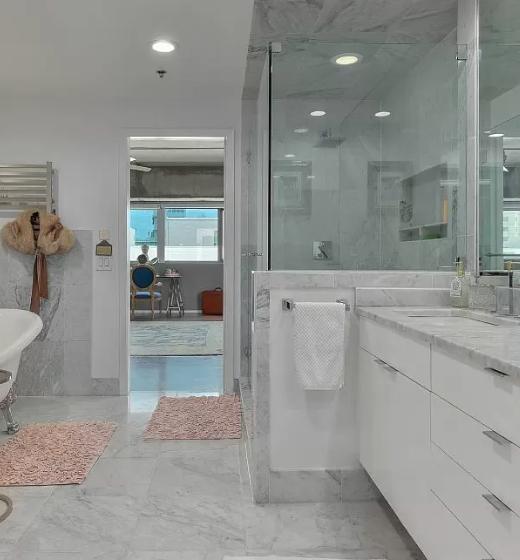 https://cdn.rentalbeast.com/listings/SHOWMOJO-169d32e0de-1.jpg.rbm