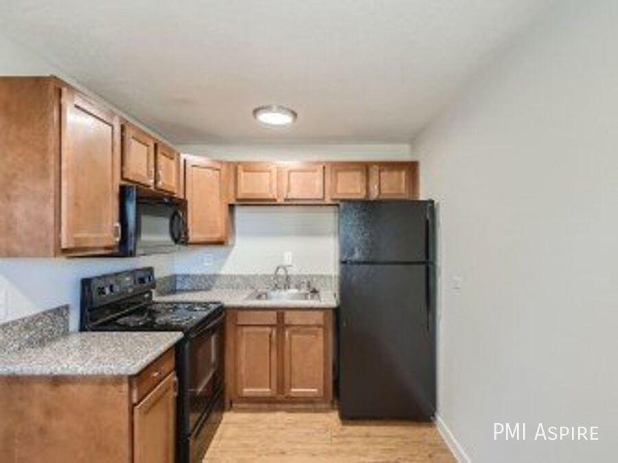 https://cdn.rentalbeast.com/listings/SHOWMOJO-21773940cd-3.jpg.rbm