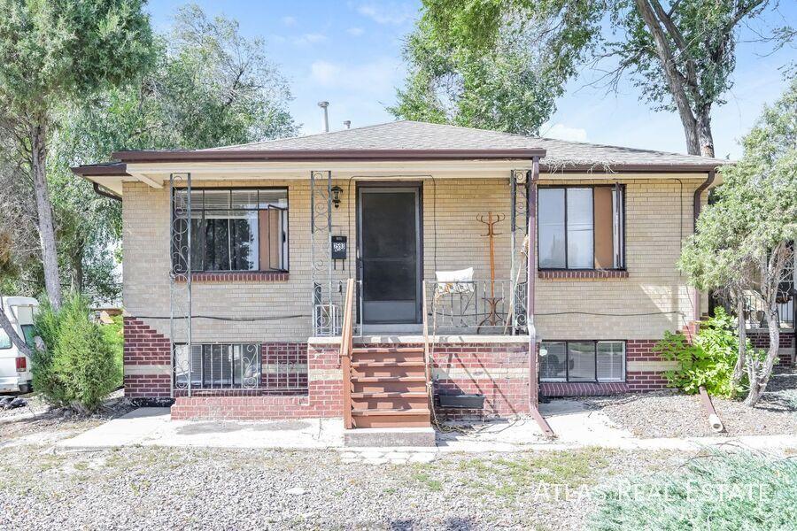 https://cdn.rentalbeast.com/listings/SHOWMOJO-3031f44063-2.jpg.rbm