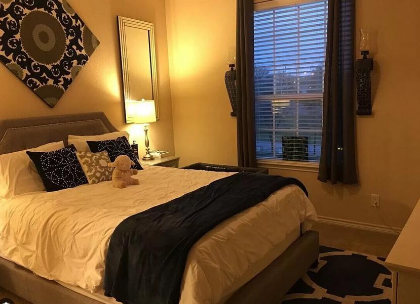 https://cdn.rentalbeast.com/listings/SHOWMOJO-322a9300de-1.jpg.rbm