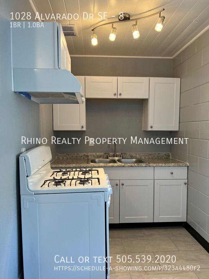 https://cdn.rentalbeast.com/listings/SHOWMOJO-323a4480f2-2.jpg.rbm