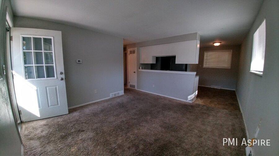 https://cdn.rentalbeast.com/listings/SHOWMOJO-326e4880a8-3.jpg.rbm